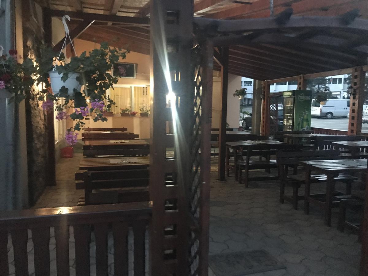 Vila Tanamera Hotel Moneasa Exterior photo